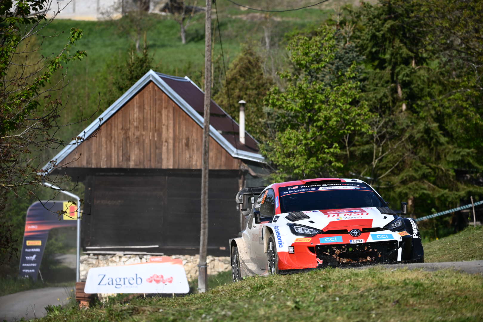 Evans korak do pobjede na Croatia Rally-u - 2