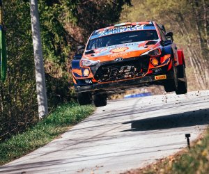 Leg one end-of-day report: Thrilling battle in store with 8.0s covering top three 